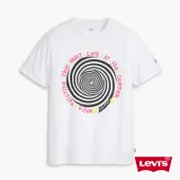 在飛比找momo購物網優惠-【LEVIS 官方旗艦】男款 合身版短袖T恤 / 螺旋Log