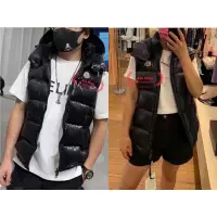 在飛比找蝦皮購物優惠-Moncler 秋冬新款男裝 帽可拆胸布章Logo 深藍色羽