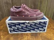 Size Men’s 6.5 / Women’s 8 - Vans x Undercover OG Old Skool LX Small Flower