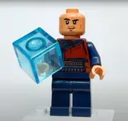 LEGO Marvel Super Heroes Minifigure - Wong with Tesseract
