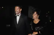 Denzel Washington his wife American actress singer Pauletta Washin- Old Photo