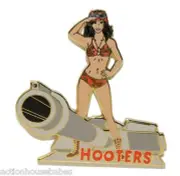 HOOTERS RESTAURANT SALUTING GIRL STANDING ON A ARMY MILITARY TANK LAPEL PIN