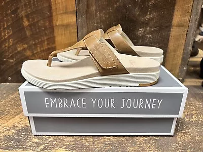 NIB Dansko 4610216100 Cece Burnished Calf sand Women's Sandal