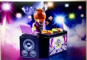 LADY D.J. WITH TURNTABLE AND SPEAKER,PLAYMOBIL #70882,NEW IN BOX