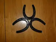 Horseshoe trivet