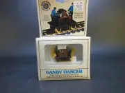 HO SCALE BACHMANN 609 AMTRAK PLASSER EM80C TRACK CLEANING LOCOMOTIVE