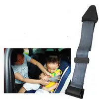 在飛比找PChome24h購物優惠-車用兒童防護安全帶固定器