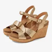 Sofft Clarissa in Bronze Gold Metallic Leather Wedge Heeled Strappy Sandals 9.5