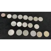 在飛比找蝦皮購物優惠-韓國硬幣從 50 到 500 美元收集許多年