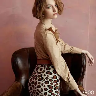 【iROO】豹紋針織短裙
