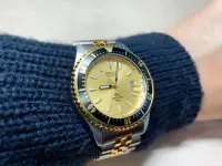 在飛比找Yahoo!奇摩拍賣優惠-SEIKO 精工錶 經典潛水錶 7N42-6A00金面(黑針