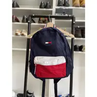 在飛比找蝦皮購物優惠-100%New Tommy Hilfiger 後背包 經典配