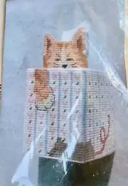 Vintage Unopened Design Works Crafts Plastic Canvas Tissue Box Kit Cat & Mouse
