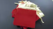 (6) CHRISTMAS RED VELVET DRAWSTRING POUCH JEWELRY GIFT BAGS