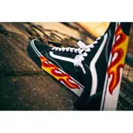 女鞋 VANS OLD SKOOL FLAME CUT OUT 黑白 火焰 帆布 麂皮【VN0A38G1UJG】范斯