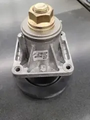 918-04123B Cub Cadet Spindle