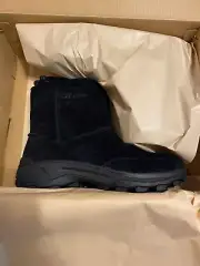 NEW Merrell Winter Pull On Boots Ladies Women's Black Suede Leather size 10.5