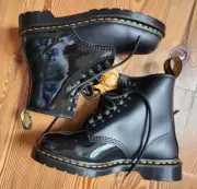 DR MARTENS 1460—PLEASURES patent/matte US Mens 8 NEW IN BOX