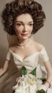 FRANKLIN MINT PORCELAIN DOLL JACQUELINE KENNEDY HEIRLOOM BRIDE DOLL LTD ED G7966