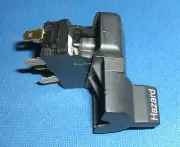 JAGUAR DAIMLER HAZARD SWITCH FITS XJ6 XJ12 SERIES 2 (RIGHT HAND DRIVE) C38908