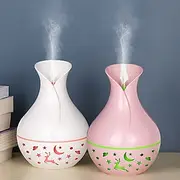 1pc USB Portable Humidifier with Essential Oil Diffuser Quiet Operation Auto Shut-Off 7 Color Lights Nightlight for Home Office Use - Plastic Material