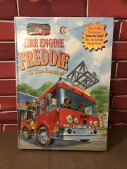 Fire Engine Freddie To The Rescue Play Set Siren Wind Up Firetruck Pop New