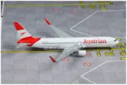 1:400 JC Wings Austrian BOEING 767-300ER Passenger Airplane Diecast Plane Model