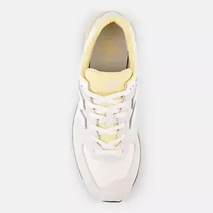 【NEW BALANCE】NB 574 休閒鞋 復古運動鞋 休閒鞋 麂皮 網布 IU演唱會同款 男鞋 女鞋 黃灰色(U574LGWM-D)