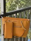 Michael Kors Jet Set Medium Front Pocket Zip Chain Tote Handbag HoneyCmb+Wallet