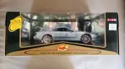 Maisto Premier Edition Aston Martin DB7 Vantage Car 1/18 Scale