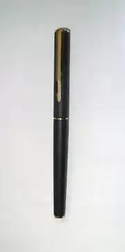 Parker Arrow Rollerball Pen Matte Black & Gold New In Box Made In Usa