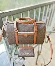 Michael Kors Travel Medium Duffle Satchel Bag+Zip Around Card Case Wallet(Brown)