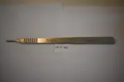 MDS 0610302 9 1/4" KONIG #3 LONG SCALPEL HANDLE FOR BLADES 10,11,12,15
