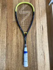 Salming Squash Racket - Feather - Straight Bridge