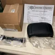 HARLEY DAVIDSON 52300556 Compact Backrest Pad Kit 18 Up Softail NEW