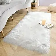 JaeMoose Soft Faux Sheepskin Rug, Faux Fur Rug for Living Room, Fluffy Washable Rug Area Rugs for Bedroom, Kids Girls Boys Home Decor Aesthetic Fluffy Rug, Rectangle (White, 60 x 120 cm)
