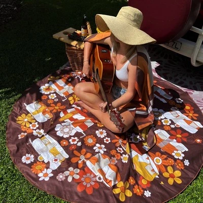 Beach Mat | Recycled Microfibre, Sand Free | The 70's Design