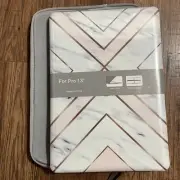 Hard Shell Case Set For MacBook Pro 13” Geometric Marble Art & Grey Sleeve