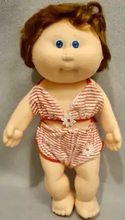 1987 CABBAGE PATCH KID with 2 OUTFITS - EXCELLENT CONDITION!!