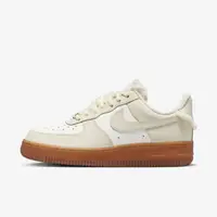 在飛比找PChome24h購物優惠-Nike W Air Force 1 07 LX [FV37