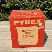 NEW PYREX PERCOLATOR GLASS BOWL FOR COFFEE POT -NO. 7734 B-4 CUP SIZE+ +++