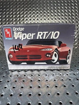 AMT Dodge Viper RT/10 1/25 Scale Model Kit - New In Box Complete