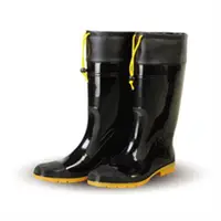 在飛比找ETMall東森購物網優惠-達新牌 豪帥 專業加束口防滑防水雨鞋 (黑色)