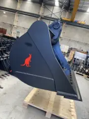 Mud / Batter Bucket 1500 mm wide suit 13 ton Excavator