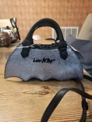 Betsey Johnson Silver Glitter Sparkle Halloween Vampire Bat Bag Purse Crossbody