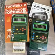 Mattel Classic Football 2 Handheld Electronic Video Game (1050) W/BOX & MANUAL