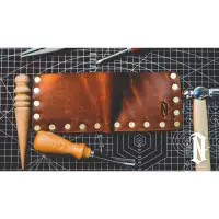 在飛比找蝦皮購物優惠-Leather Wallet With Brass Spik