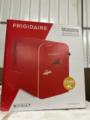 Retro 6 Can Mini Beverage/Skincare Personal Fridge Cooler EFMIS129-Red Portable
