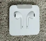 Genuine OEM Apple iPhone Wired Earphones Earbuds Brand New - Never Used