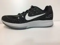 在飛比找Yahoo!奇摩拍賣優惠-Nike Zoom Structure 19 女款 黑白配色